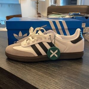 NWT Adidas Samba OG Cloud White Core Size 5.5
